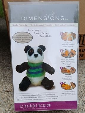 🤑3/$15 Dimensions Panda Needle Felting Kit AS-IS